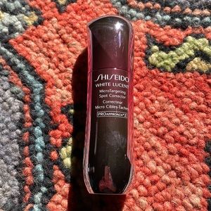 Shiseido White Lucent Illuminating Micro-Spot Seru